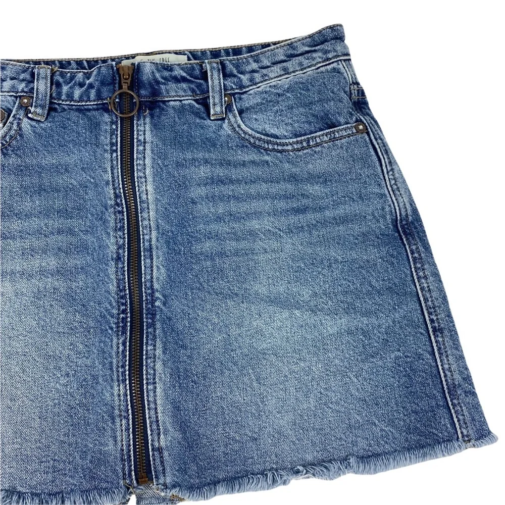 We The Free People Zip It Up Denim Mini Skirt Size 27/4